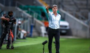 Leia mais sobre o artigo Vasco anuncia acerto com o técnico Renato Gaúcho