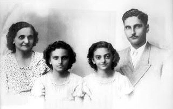Família Menassa. Manaus, 1940. Ibrahim Menassa, à direita, veio de Ghosta, no Líbano, para Manaus, em 1926. À esquerda estão sua esposa Alice Sanches, brasileira, e as filhas Adelaide e Alice.