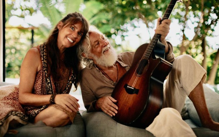 Deva Premal & Miten fazem show em SP