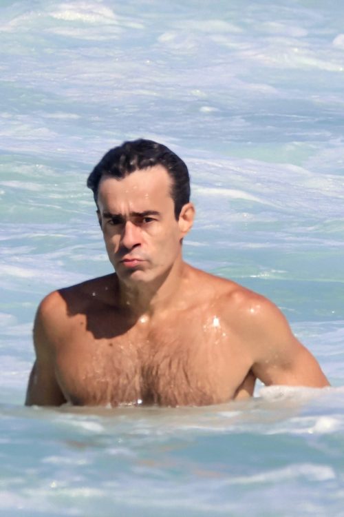 Erom Cordeiro na praia