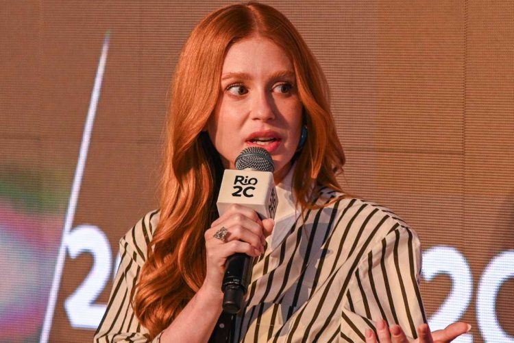 Marina Ruy Barbosa dá palestra no Rio 2C