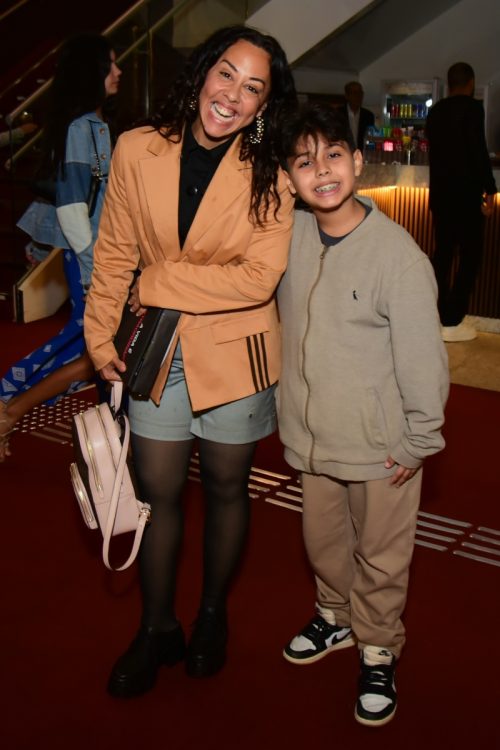 Evelyn Castro e o filho