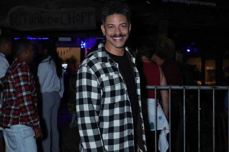 Paulo Lessa na festa junina de 'A Nobreza do Amor'