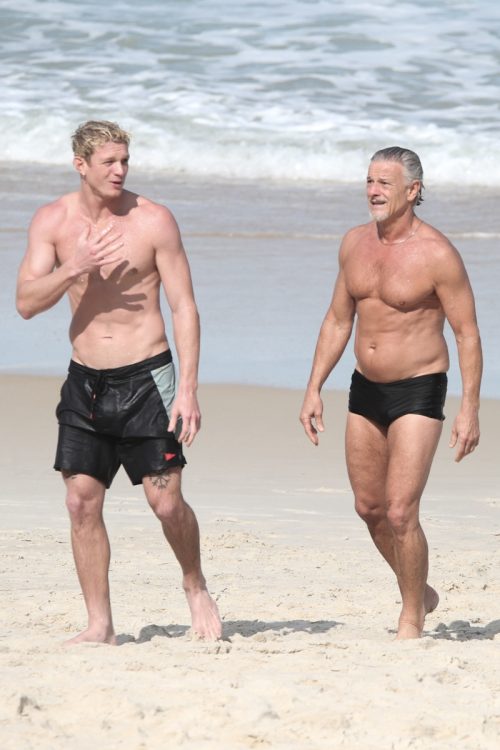 Marcelo e Pedro Novaes na praia