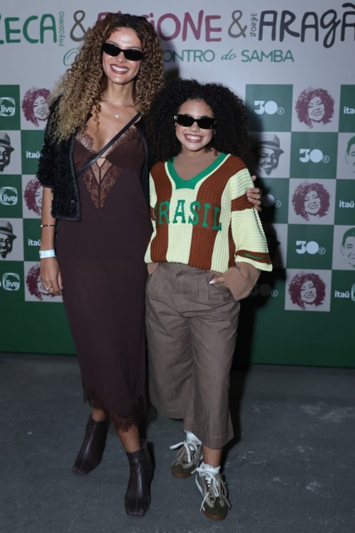 Gabriela Loran e Alana Cabral