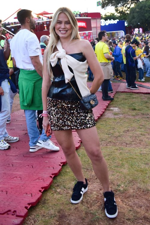 Ex-BBB Isabela Cecchi