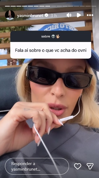 Yasmin Brunet Stories