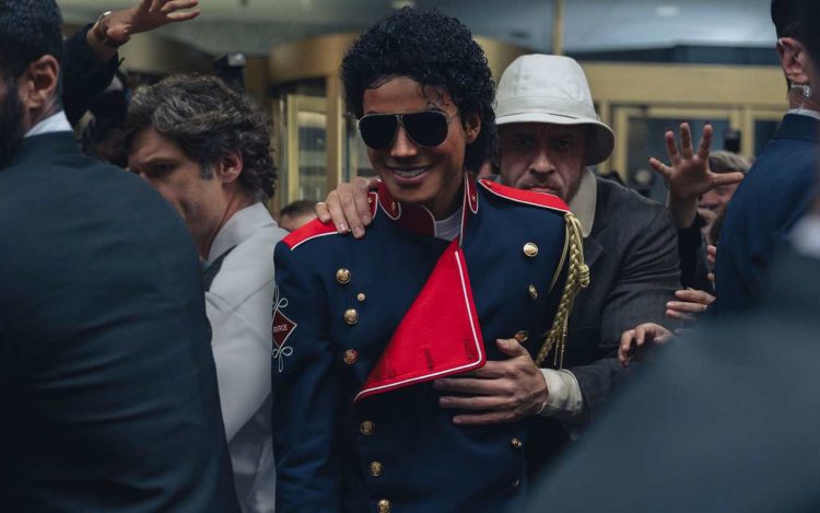Filme de Michael Jackson supera US$ 1 bilhão em bilheteria