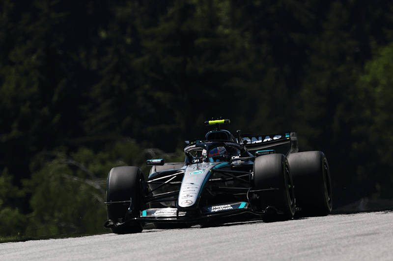Antonelli lidera dobradinha da Mercedes em TL1 do GP da Áustria