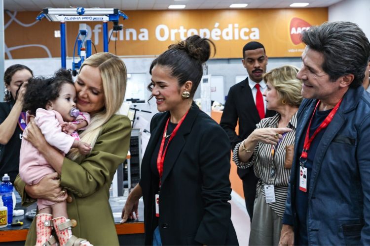 Eliana, Maísa e Daniel na AACD