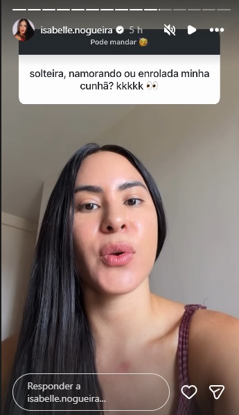 Isabelle Nogueira Stories