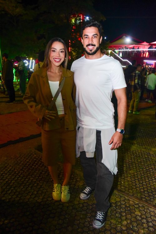 Renata Saldanha e Maike Allan