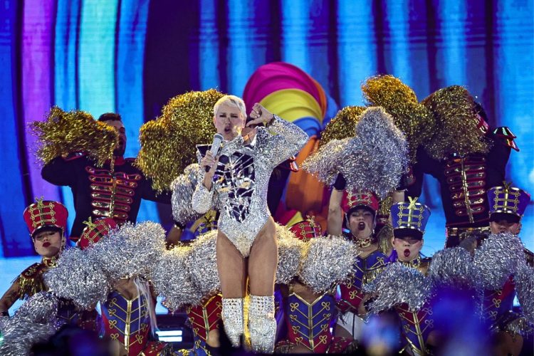 Xuxa Meneghel