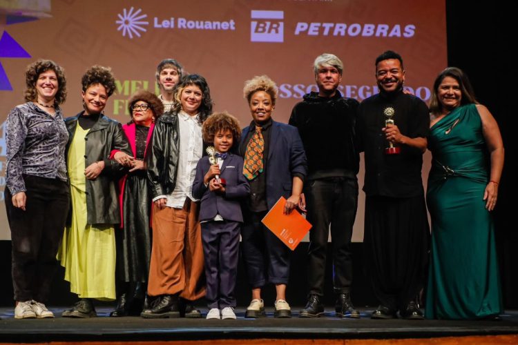 Elenco e equipe de “Nosso Segredo”