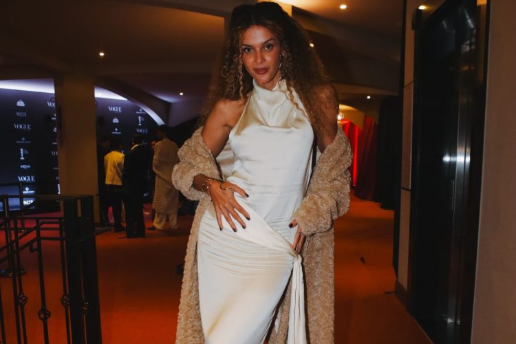 Gabriela Loran no Vogue Celebra