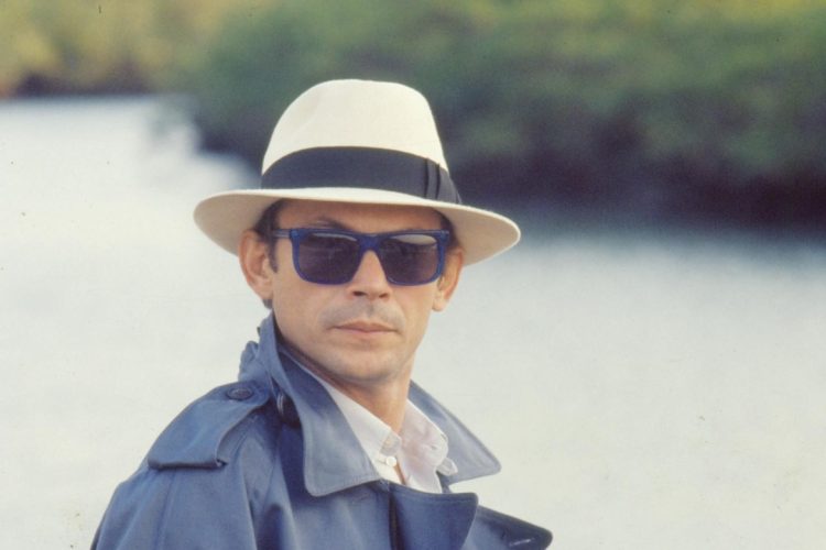 Roque (José Wilker)