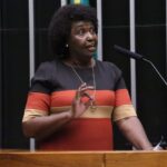 Discussão e votação de propostas legislativas. Dep. Benedita da Silva (PT - RJ)
